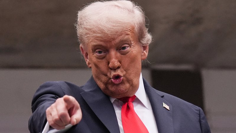 (Archivbild) US-Präsident Trump am 7. September in New York. | Bild: dpa-Bildfunk/Seth Wenig (Archivbild) US-Präsident Trump am 7. September in New York.