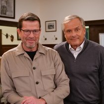Mit Karl-Theodor zu Guttenberg und Axel Hacke | Bild: A.H. Schroll