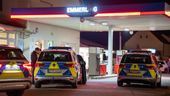 Polizeifahrzeuge am Tatort (Tankstelle) | Bild:Vifogra