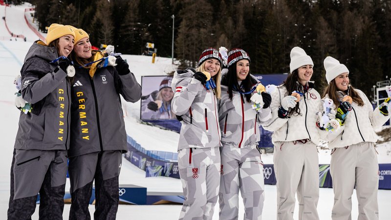 Emma Aicher und Kira Weidle-Winkelmann | Bild: picture alliance / HMB Media | Marc Niemeyer Emma Aicher und Kira Weidle-Winkelmann