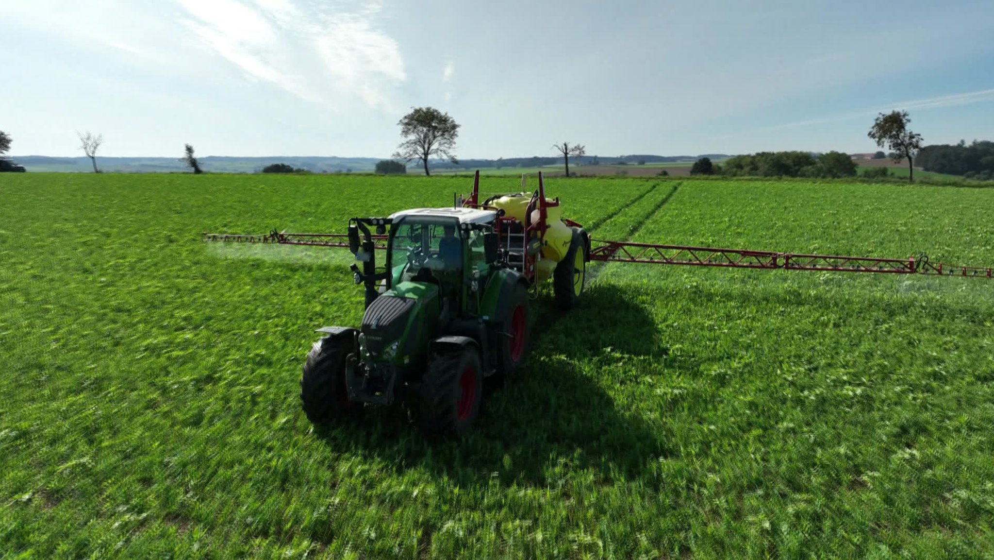 Ausbringen des Bayer-Herbizids "Roundup" mit dem Wirkstoff Glyphosat