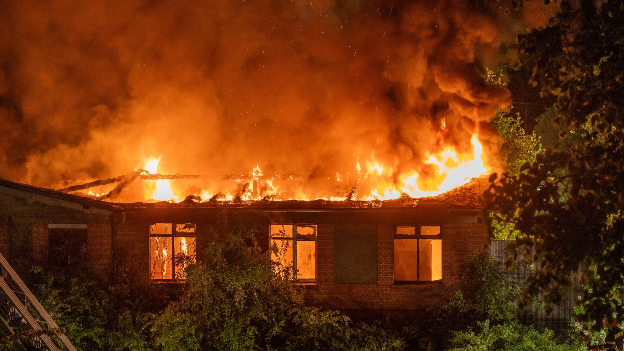Archivbild: Brand in Coburger Lokschuppen 