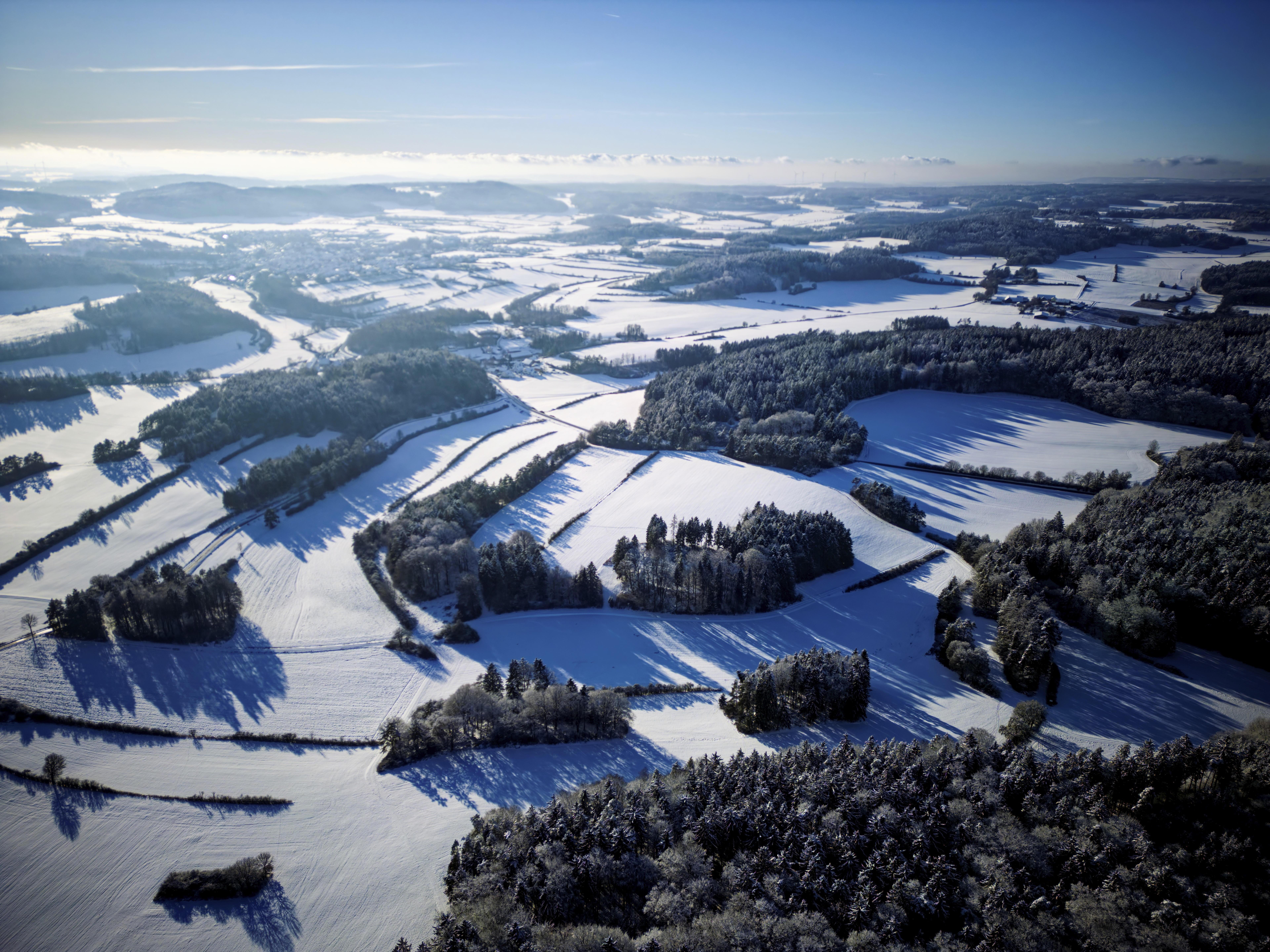 Luftbildaufnahme der Oberpfälzer Alb im Januar 2026.