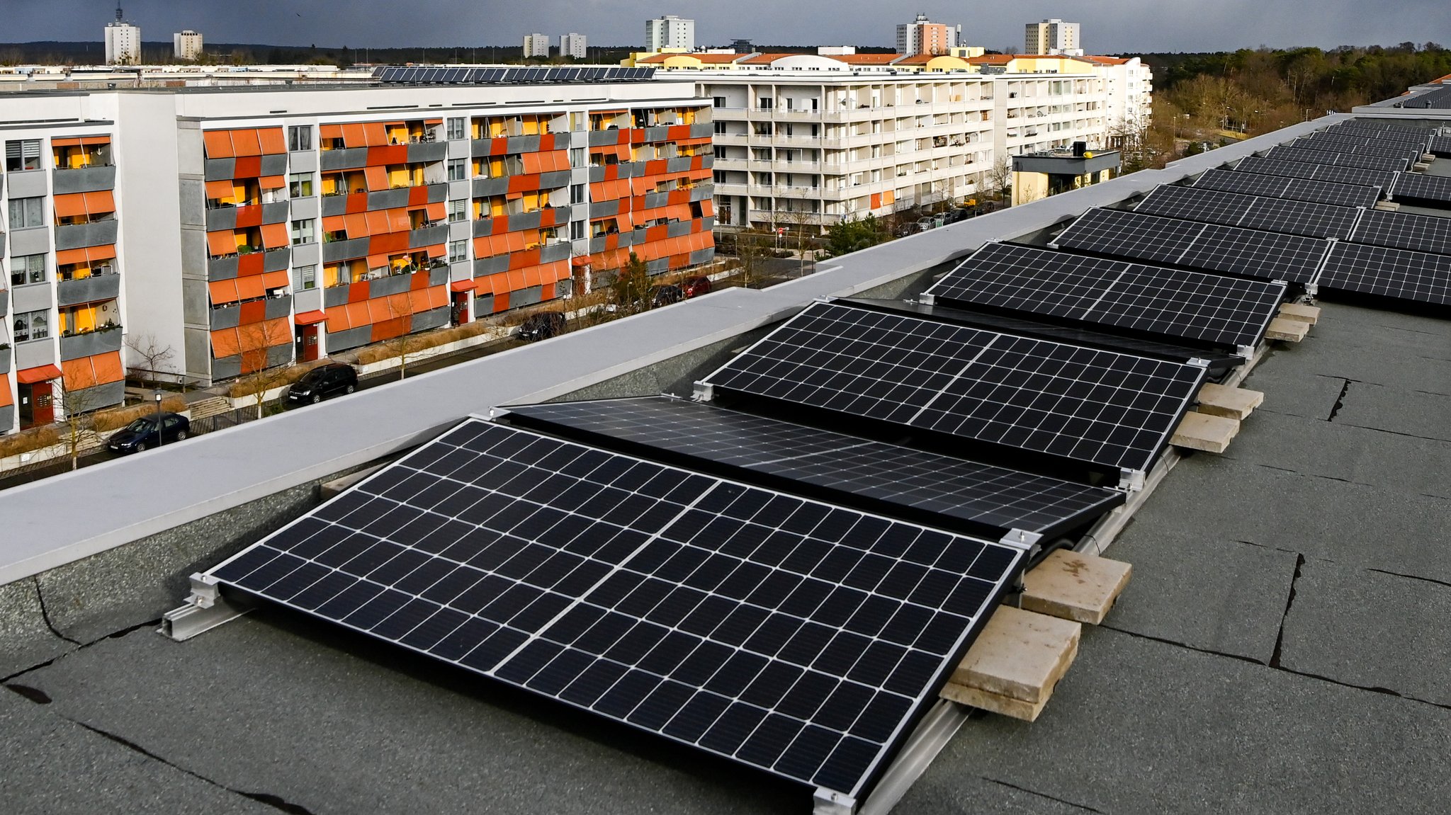 Photovoltaik auf Mehrfamilienhaus