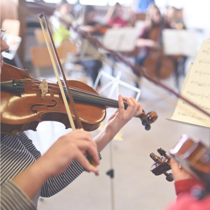 Interview mit Eva Riedel zum Thema Musikunterricht an Schulen - Klassik aktuell | BR Podcast