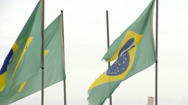 Das fünftgrößte Land der Erde, Brasilien, hat gewählt - ohne klares Ergebnis. 