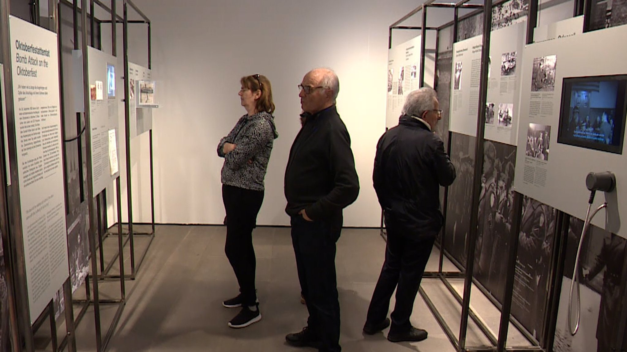 Ausstellung zum Thema Rechtsterrorismus in Erlangen