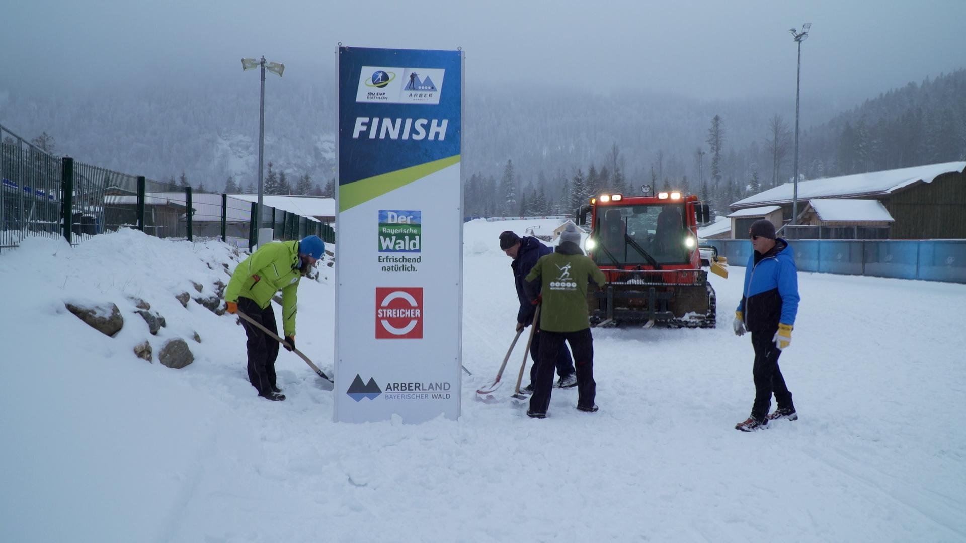 Vorbereitungen für den IBU-Cup im Bayerischen Wald