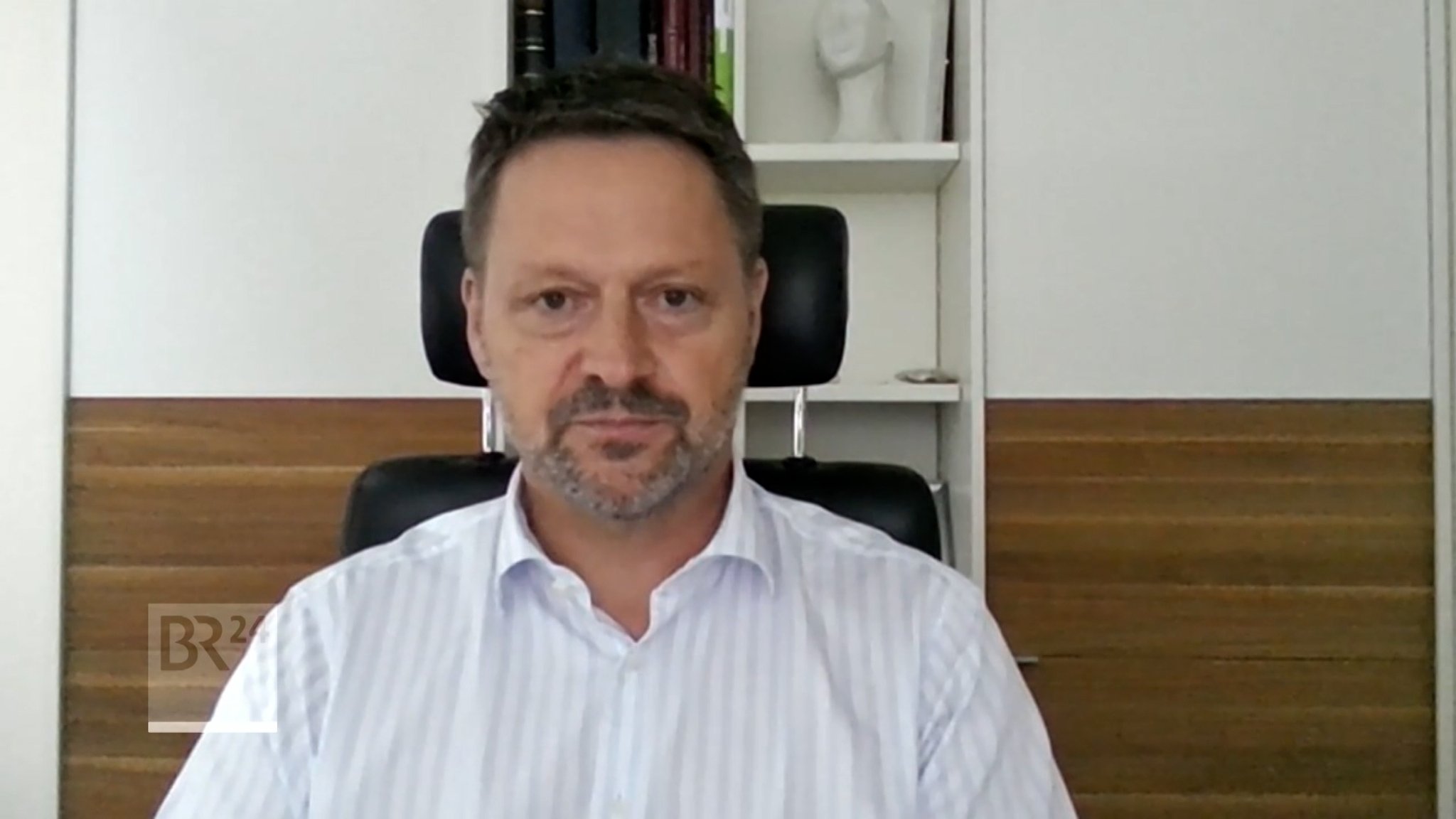 Prof. Stephan Freudenstein vom Lehrstuhl Verkehrswegebau an der Technischen Universität München