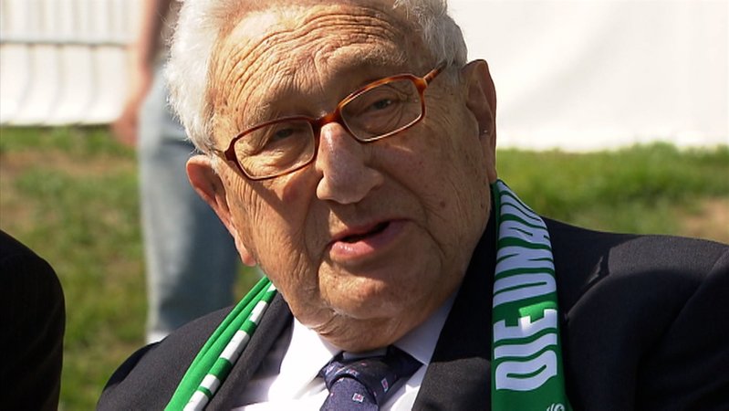 Der einzige Ehrenbürger der Stadt Fürth und frühere US-Außenminister Henry Kissinger wird am Samstag (27.05.23) 100 Jahre alt.