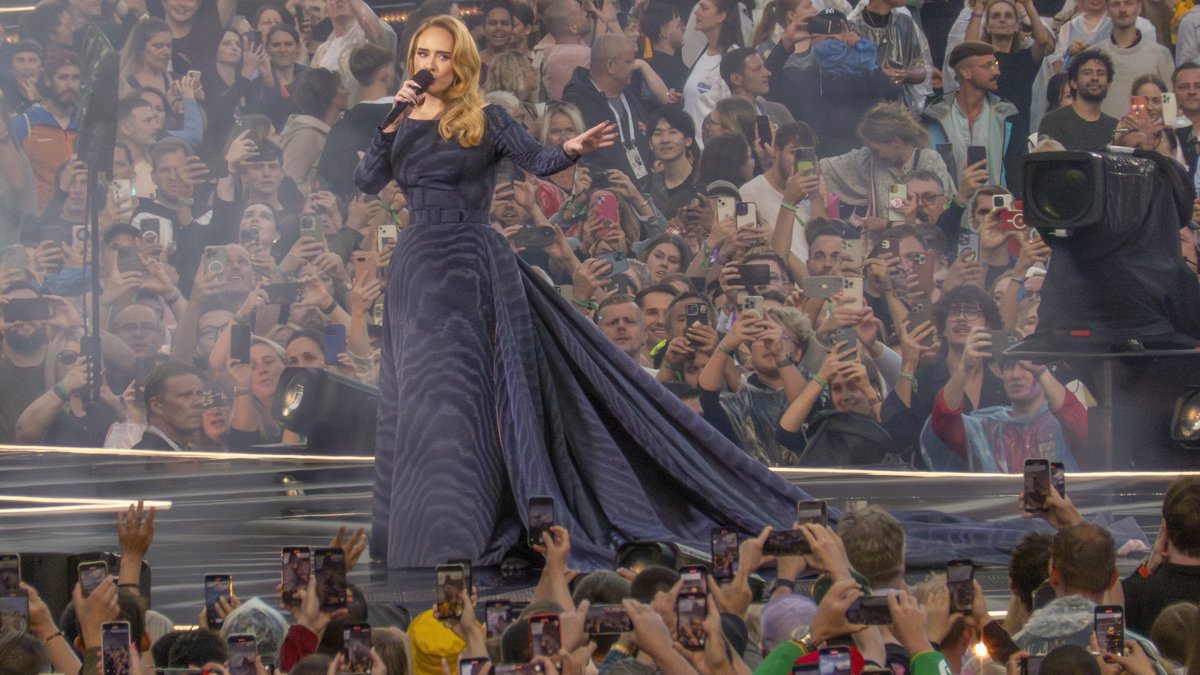Adele bei ihrem ersten Konzert in München