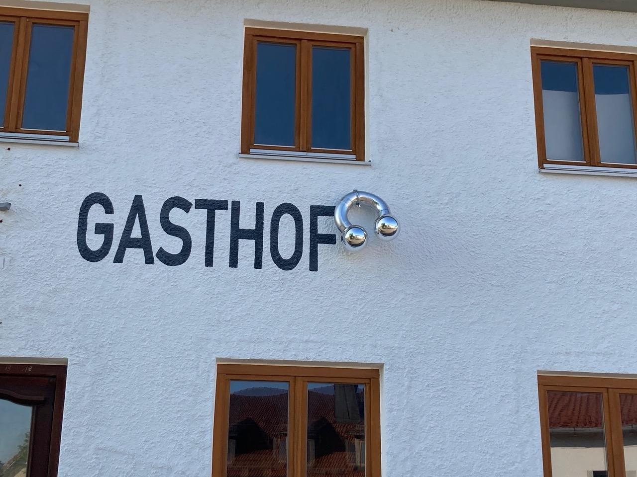 Wie das Dorf Neukirchen mit Kunst die Gemeinschaft stärken will
