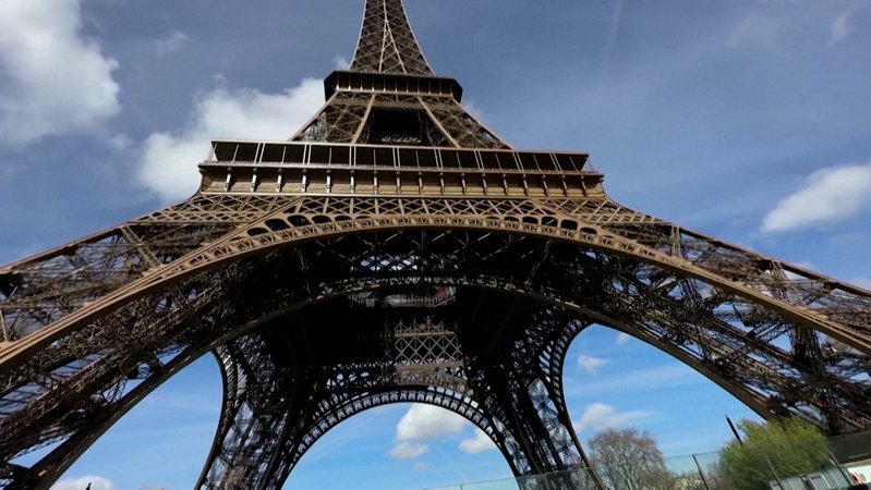 Nach dem verheerenden Anschlag in Moskau hat Frankreich reagiert. Die Regierung in Paris hat die höchste Terrorwarnstufe ausgerufen.
