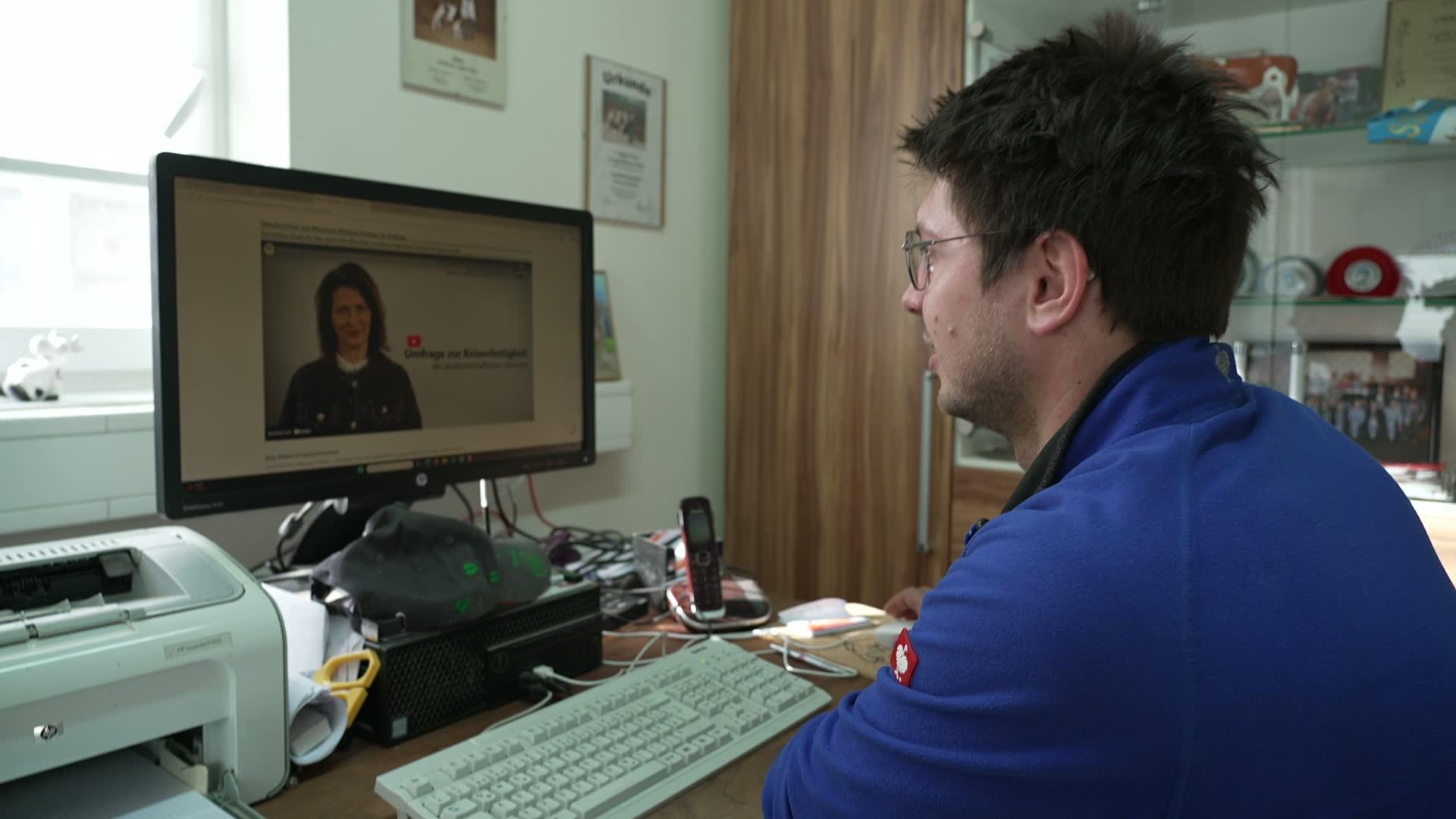 Eine bayernweite Umfrage von Landwirtschaftsministerin Michaela Kaniber soll zeigen, wie krisensicher die Landwirtschaft tatsächlich ist. 