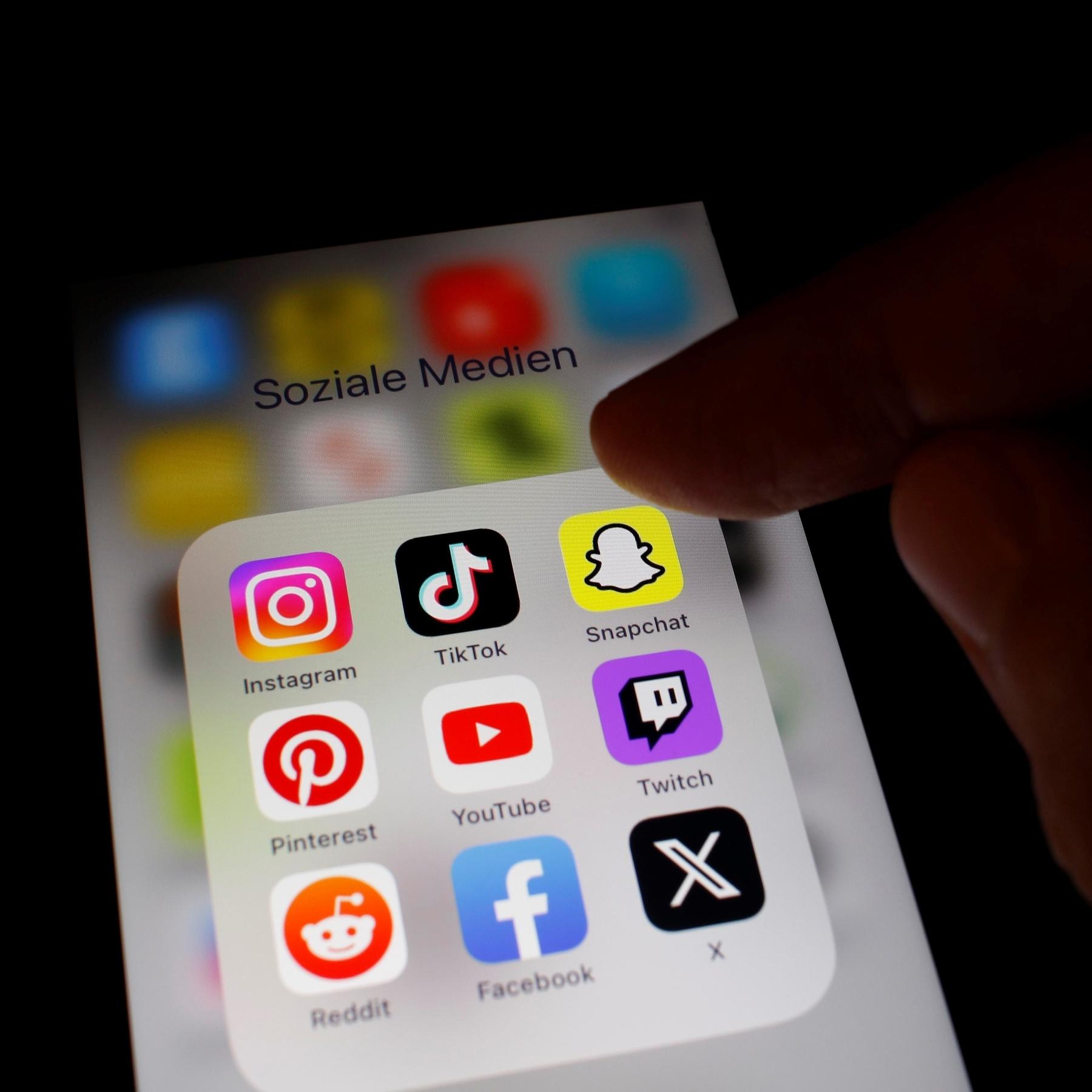 Social Media-Plattformen - Selbsthilfe für junge User