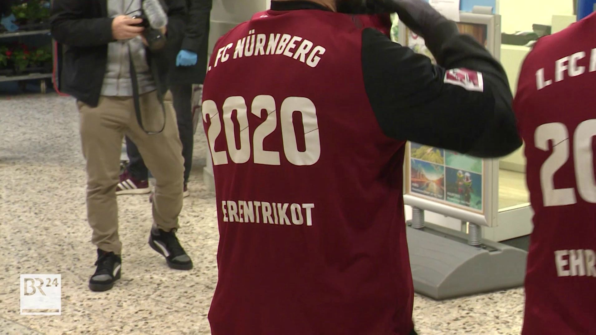 Corona Ticker Mittelfranken Bald Kursbetrieb Am Bildungszentrum