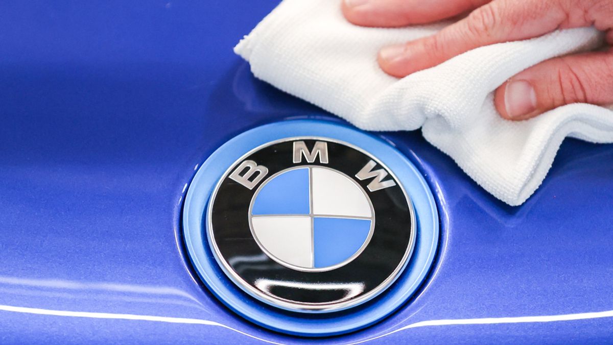 Bmw Macht Mehr Gewinn Sorgen Bereitet Chipmangel Br24