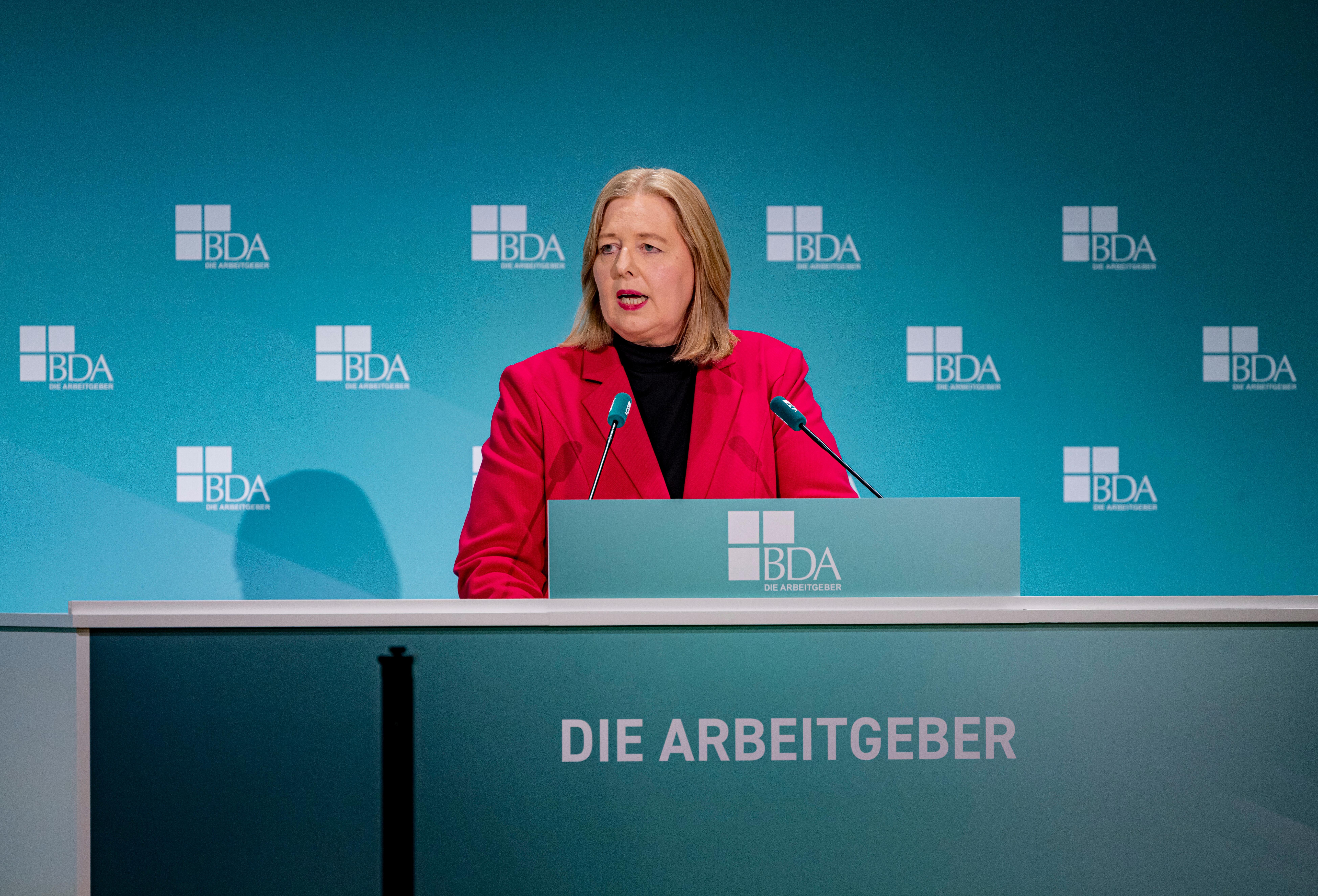 Verhärtete Fronten: Bärbel Bas (SPD) und die Arbeitgeber