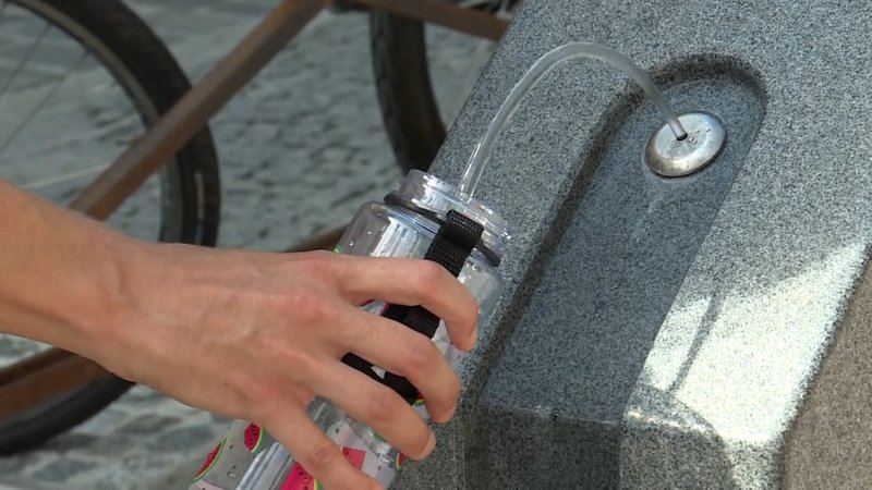 Bayerische Städte tun zu wenig für heiße Tage. Denn wenn das Thermometer auf die Vierzig zugeht, wird es gefährlich. | Bild: BR Bayerische Städte tun zu wenig für heiße Tage. Denn wenn das Thermometer auf die Vierzig zugeht, wird es gefährlich.