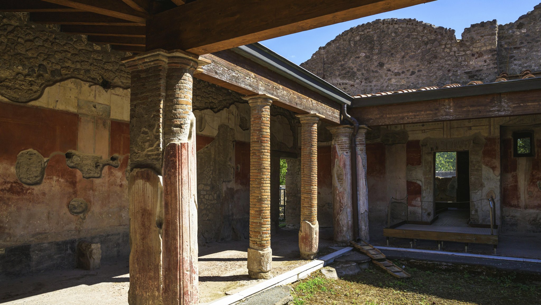 Archivbild vom 13.02.2025: Aufnahme aus der archäologischen Stätte Pompeji in Italien