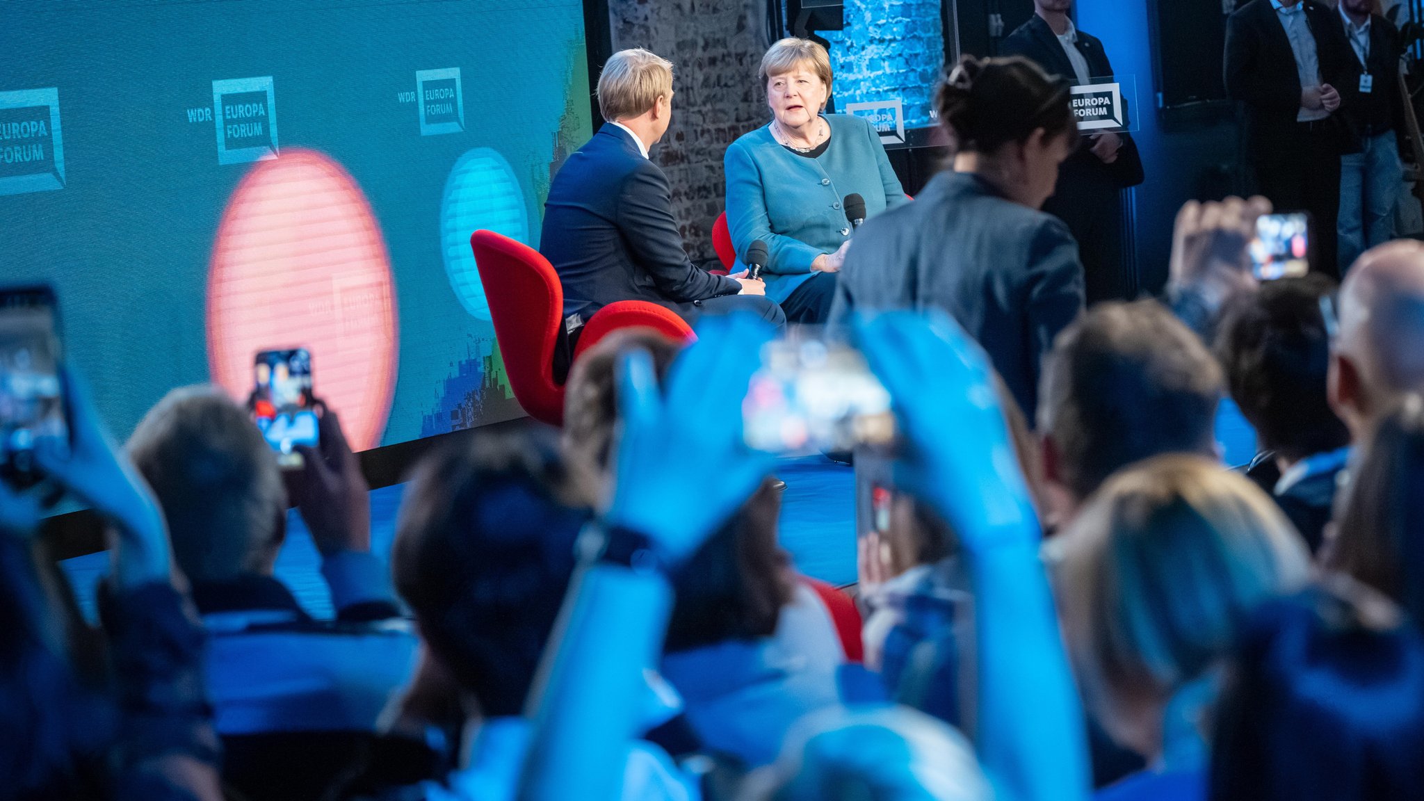 Merkel-Nostalgie: Woher kommt der Hype um die Ex-Kanzlerin?