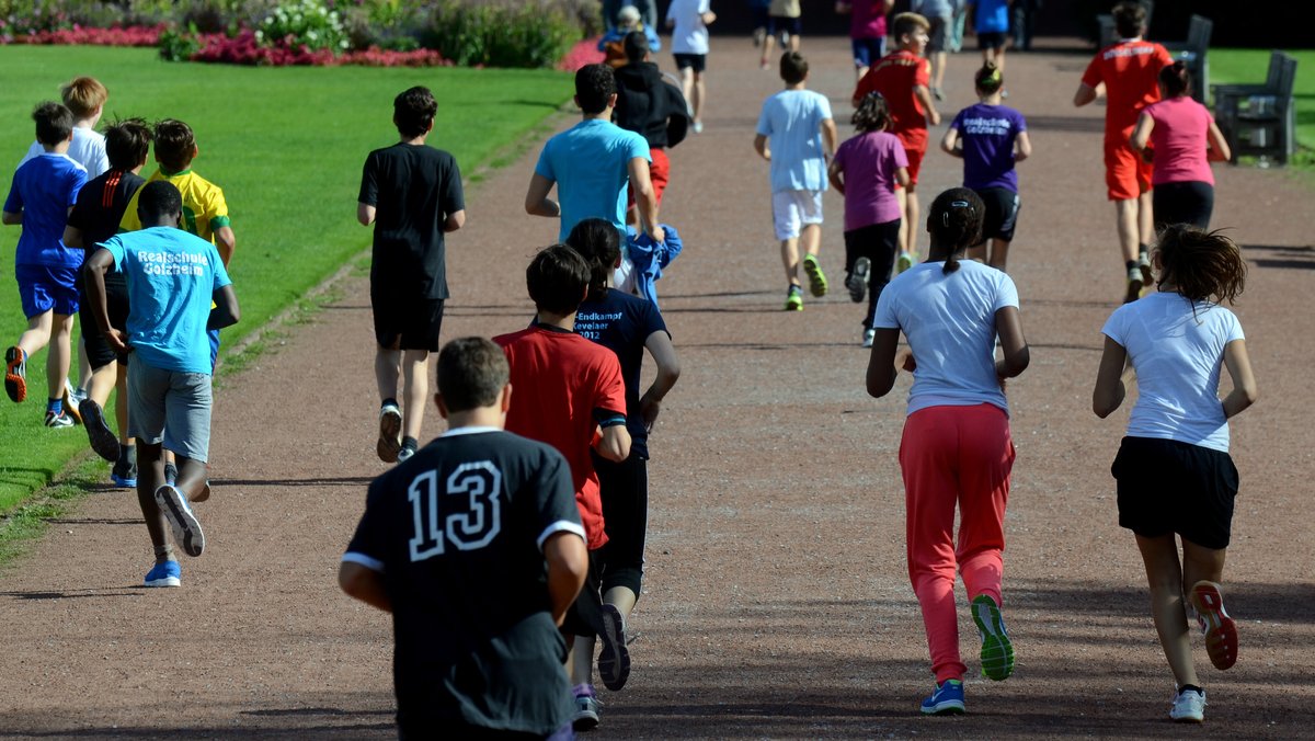 Schulsport | Bild: pa/dpa/Horst Ossinger Schulsport