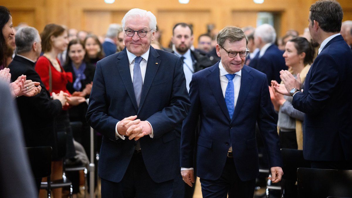 Auf Distanz zu Trump: Steinmeier bricht Lanze fürs Völkerrecht