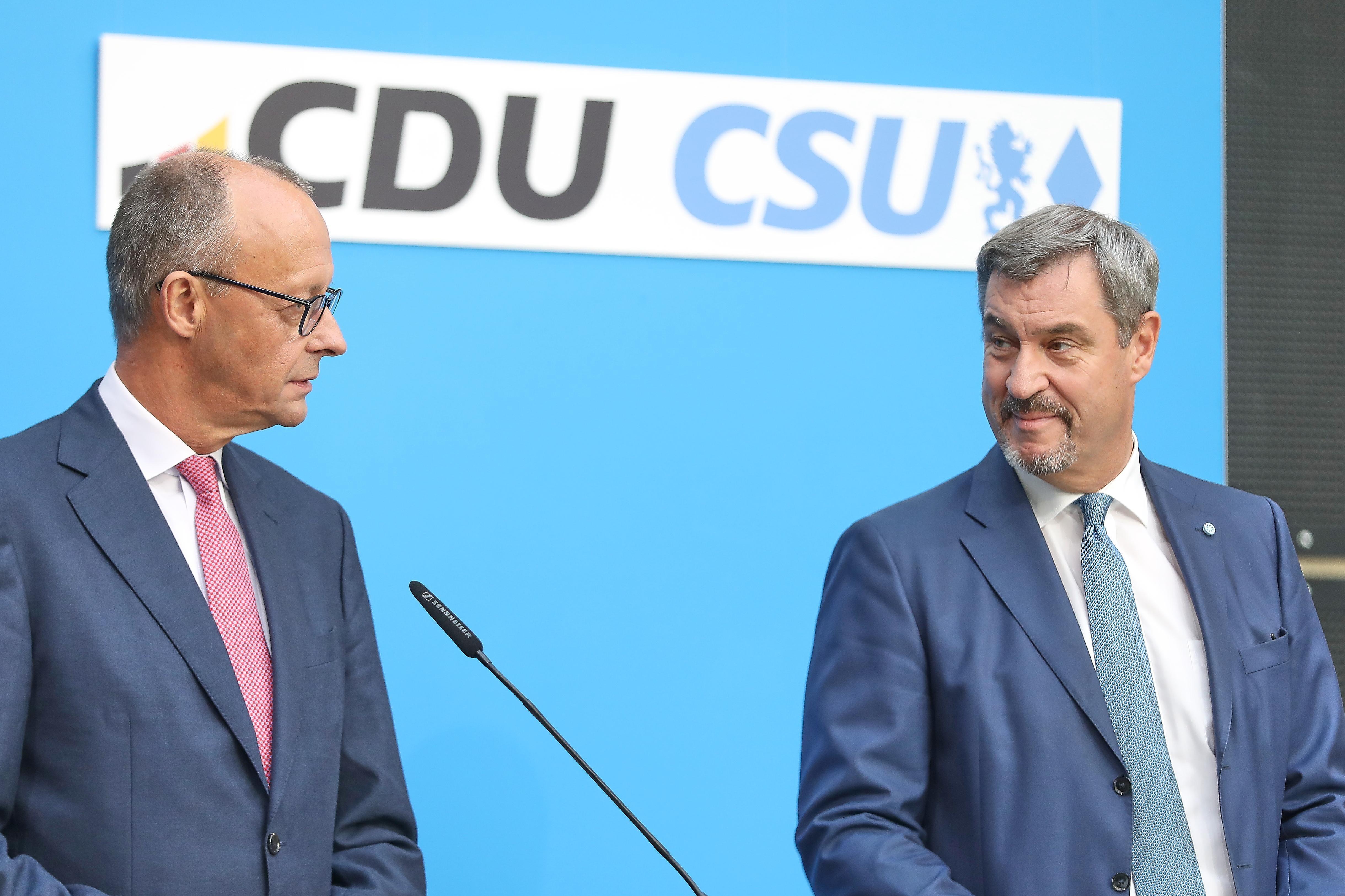 Die Vorsitzenden von CDU und CSU, Friedrich Merz und Markus Söder