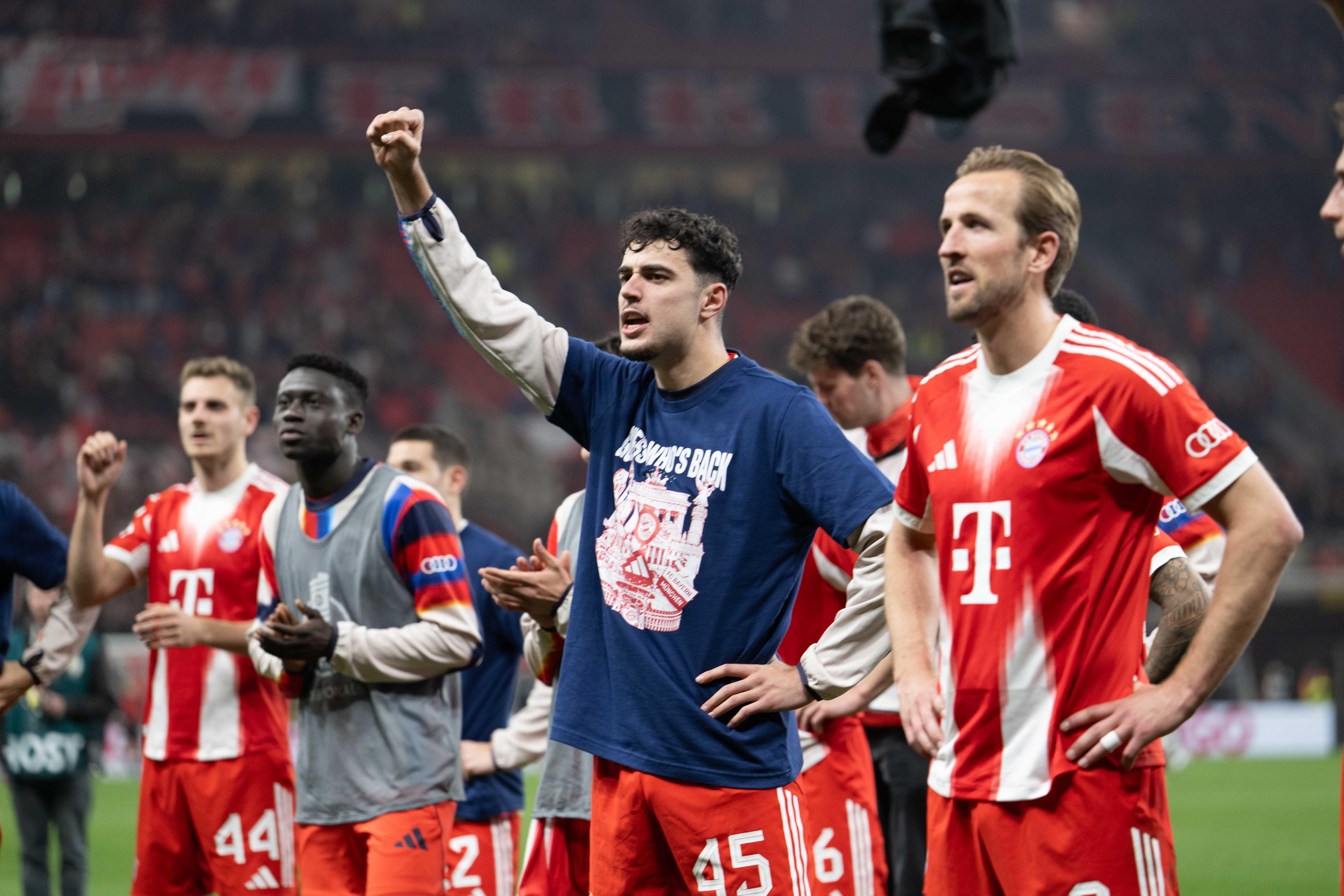 Aleksandar Pavlovic und Harry Kane