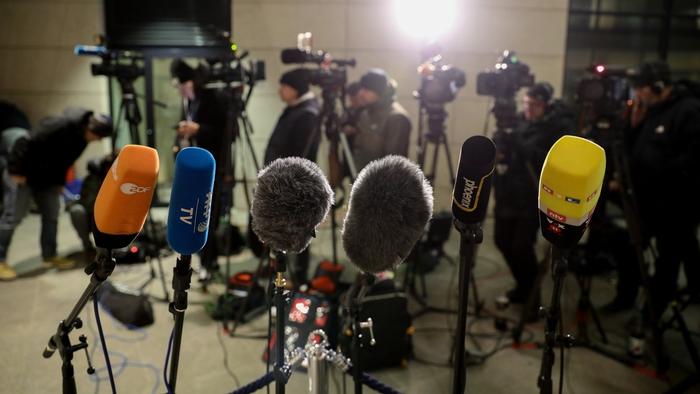 Koalitionsverhandlungen Union Und SPD Bitten Um Geduld BR24