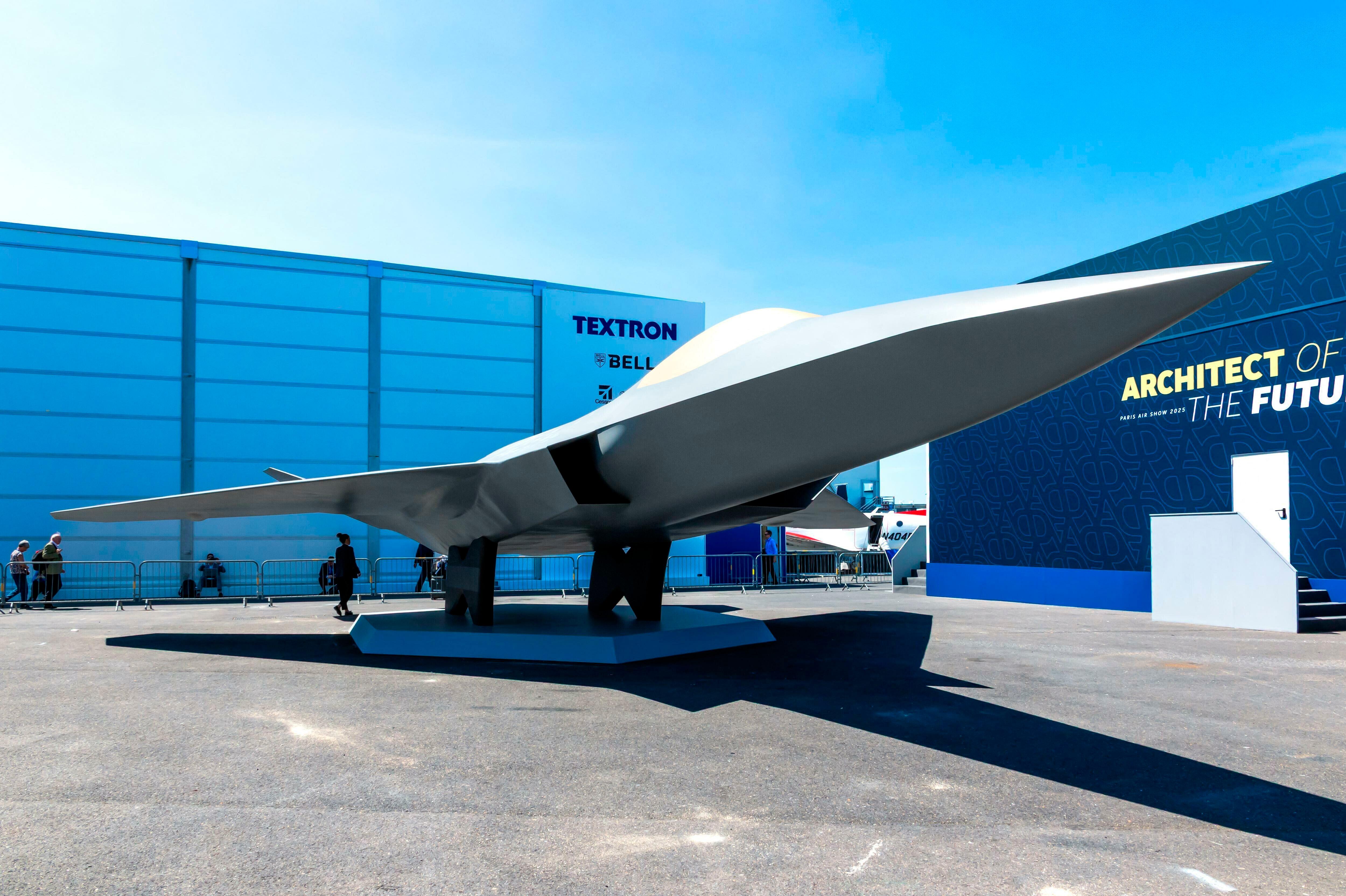 Modell des NGF Future Combat Air System (FCAS) von Dassault Aviation, Airbus und Indra Sistemas bei der Paris Air Show