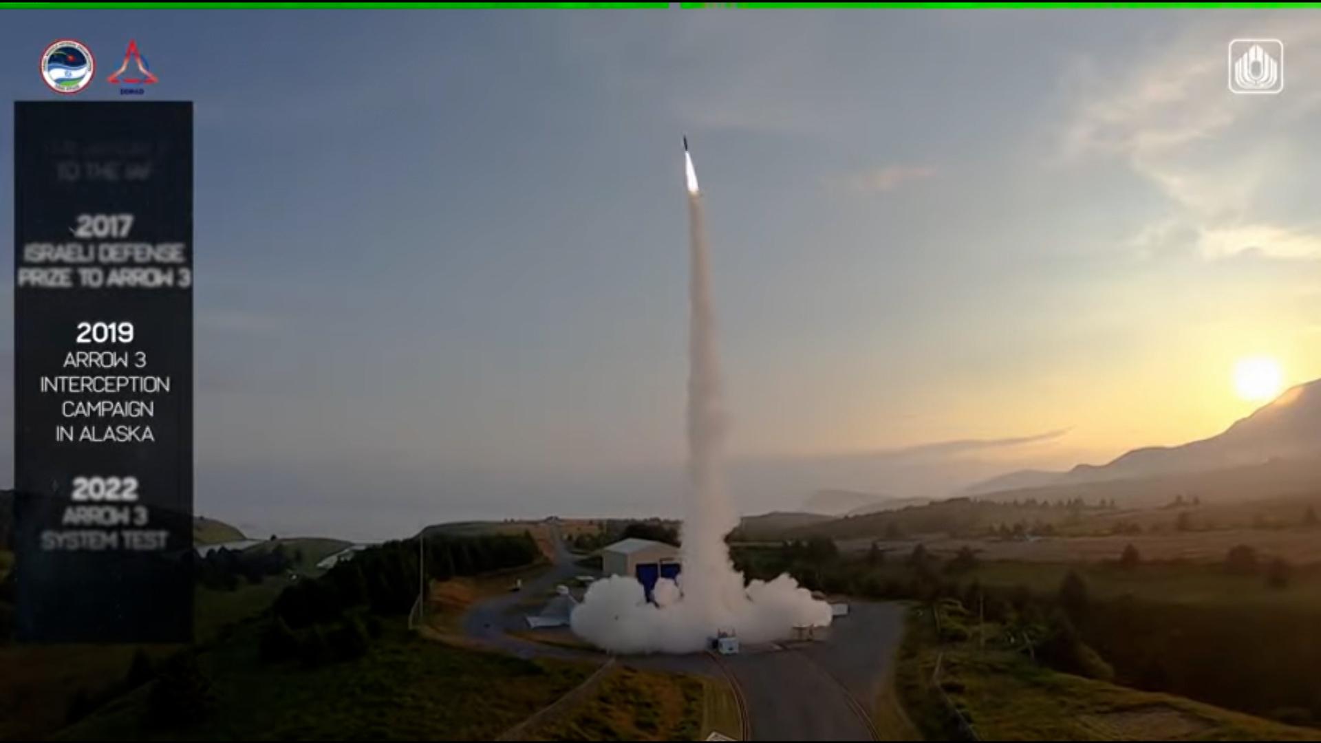 Als Konsequenz aus dem Ukraine-Krieg kauft Deutschland von Israel das Raketenabwehrsystem Arrow 3, das Mittelstreckenraketen abwehren kann.