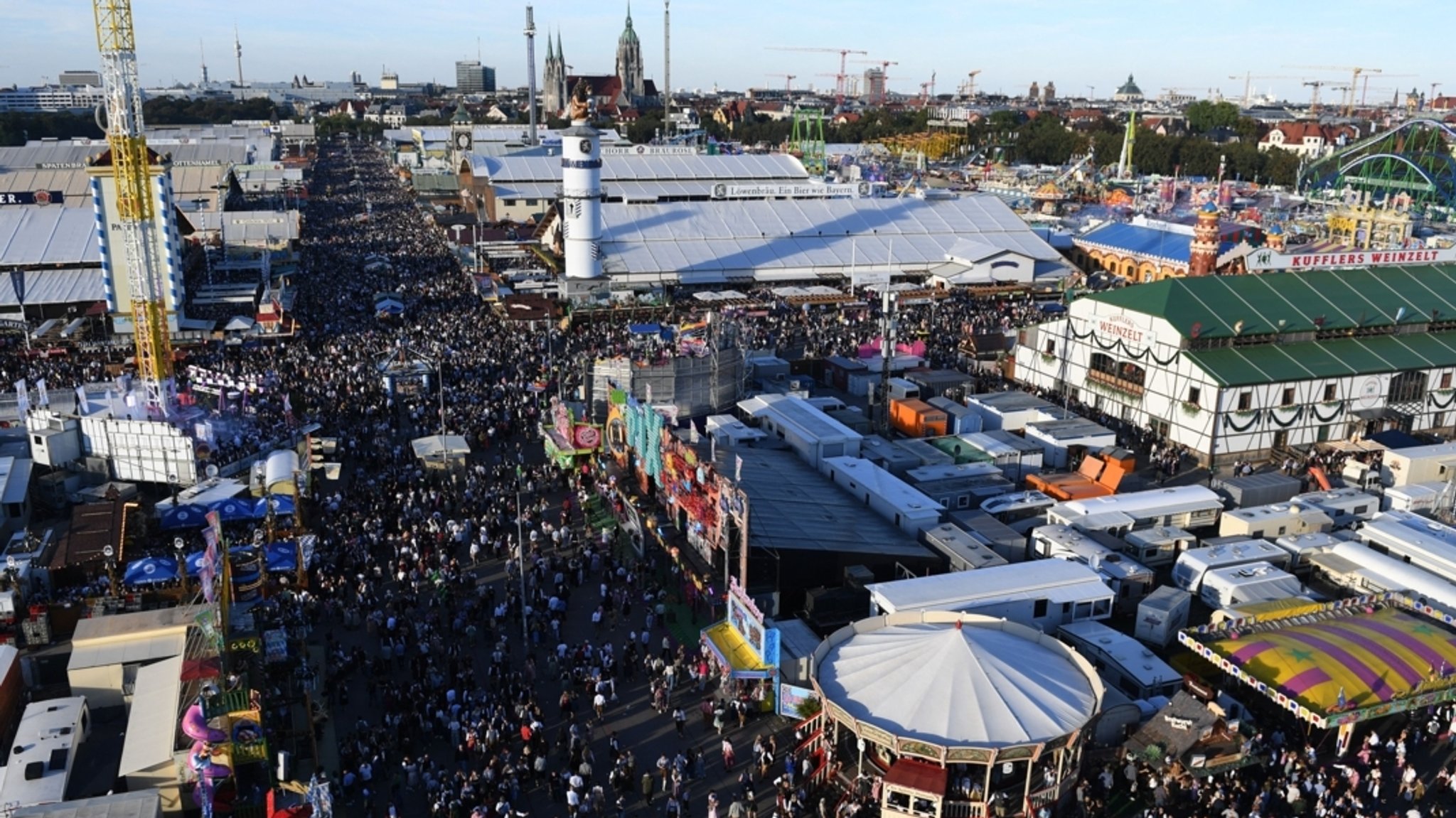 Wiesn-Zwischenbilanz: Mehr Besucher als 2025 auf dem Oktoberfest