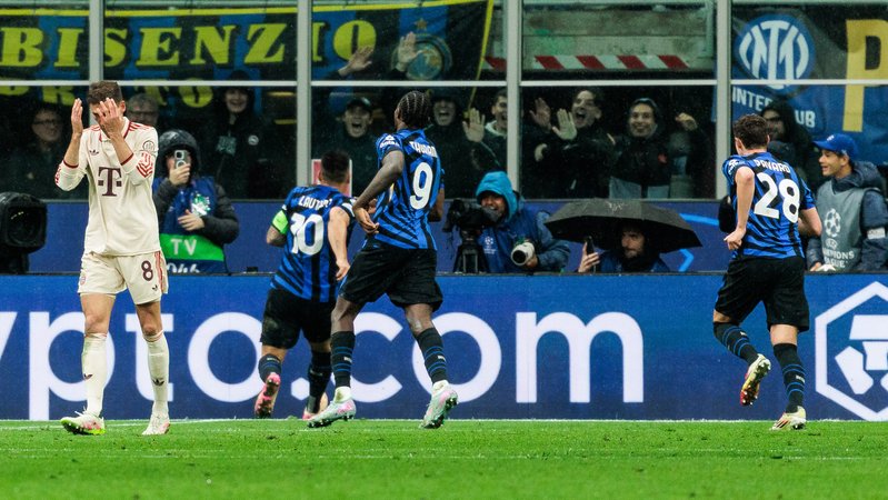 Spielszene Inter Mailand - FC Bayern München | Bild: picture-alliance/dpa Spielszene Inter Mailand - FC Bayern München