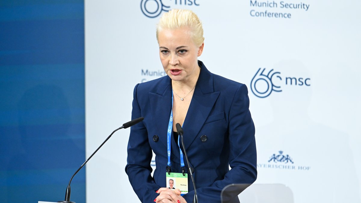 16.02.2024, Bayern, München: Julia Nawalnaja, Ehefrau von Alexej Nawalny, nimmt an der Sicherheitskonferenz teil.