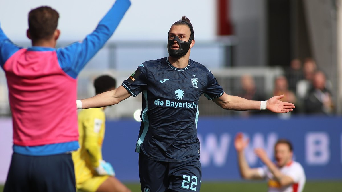 Dähne überragt: 1860 kämpft sich ins Landespokal-Finale