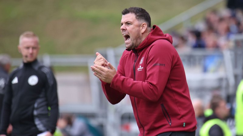 Marc Unterberger, Trainer der SpVgg Unterhaching | Bild: picture-alliance/dpa Marc Unterberger, Trainer der SpVgg Unterhaching