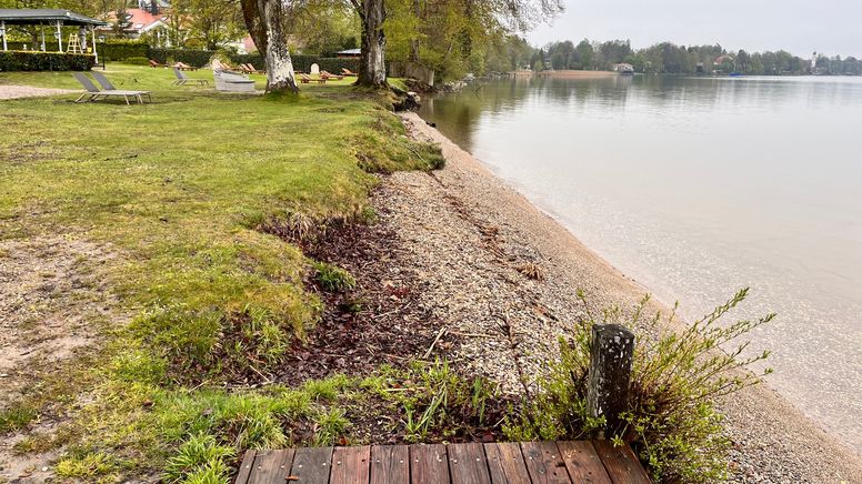 Um diesen Uferabschnitt am Starnberger See ging es. Er befindet sich in Privatbesitz. Der Bebauungsplan sieht allerdings eine Nutzung als öffentlicher Badebereich vor. | Bild:BR / Sandra Demmelhuber