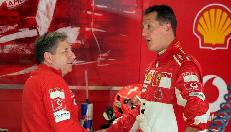 Ex-Ferrari-Teamchef Jean Todt und Michael Schumacher (Archivbild)
