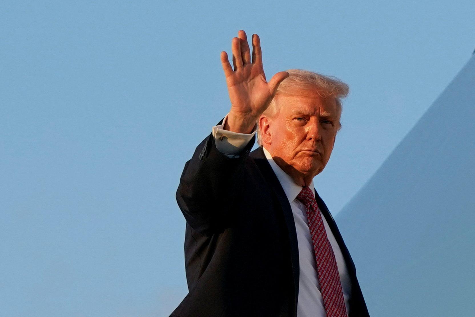 US-Präsident Donald Trump verlässt Miami