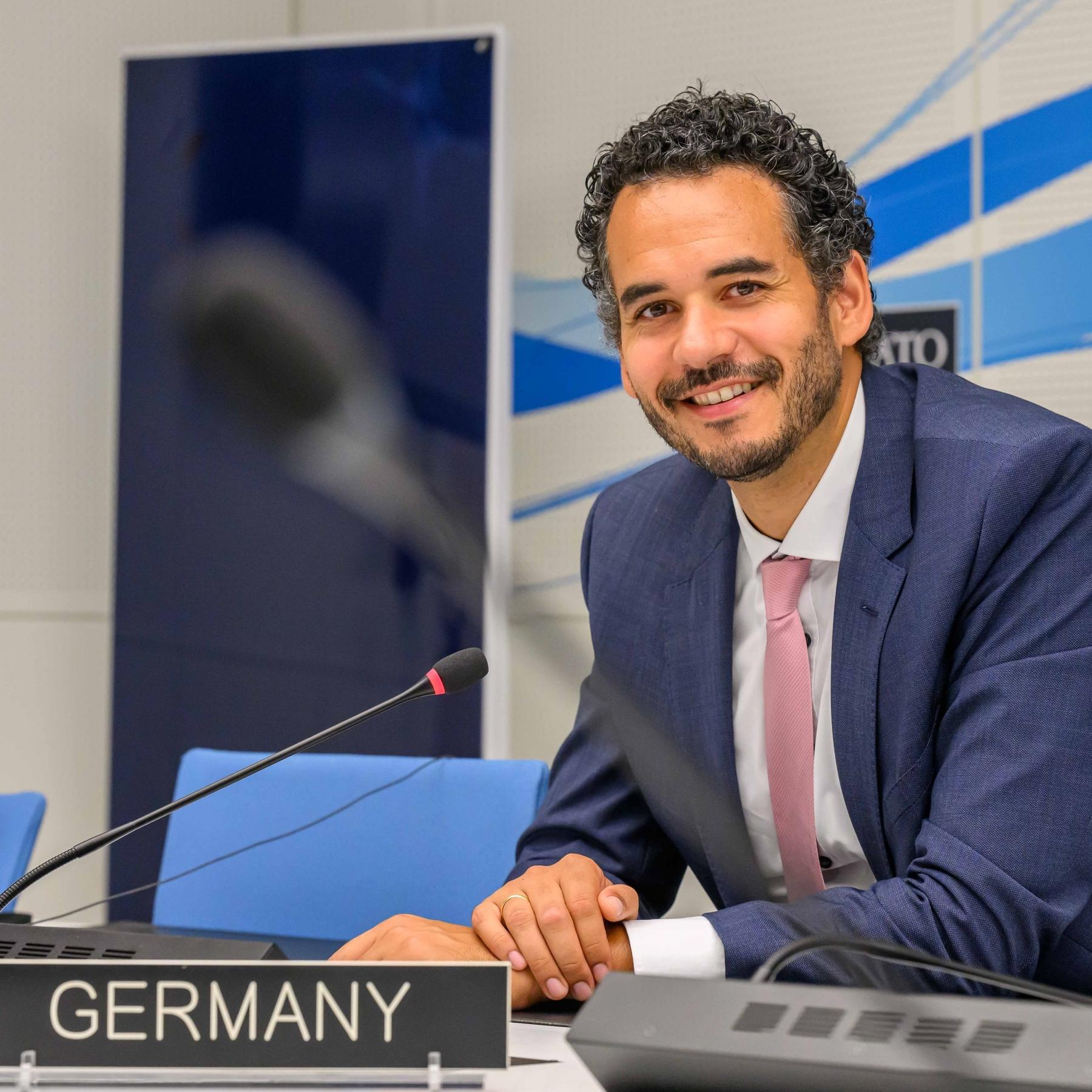 "Ich bin Deutschland" - Für einen liberalen Patriotismus: Gespräch mit Dominik Wullers episode artwork