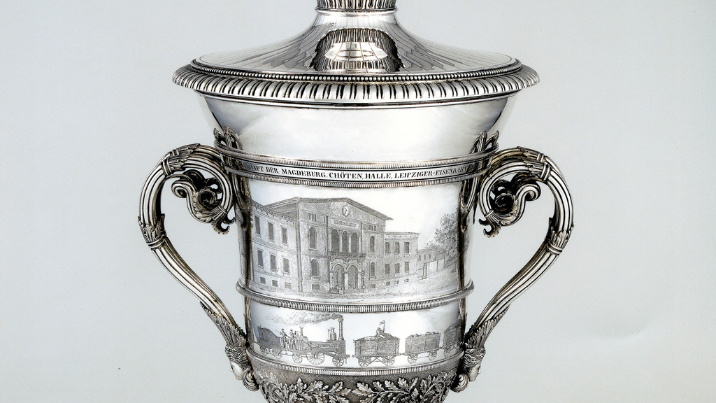 "Hossauer-Pokal" im DB Museum