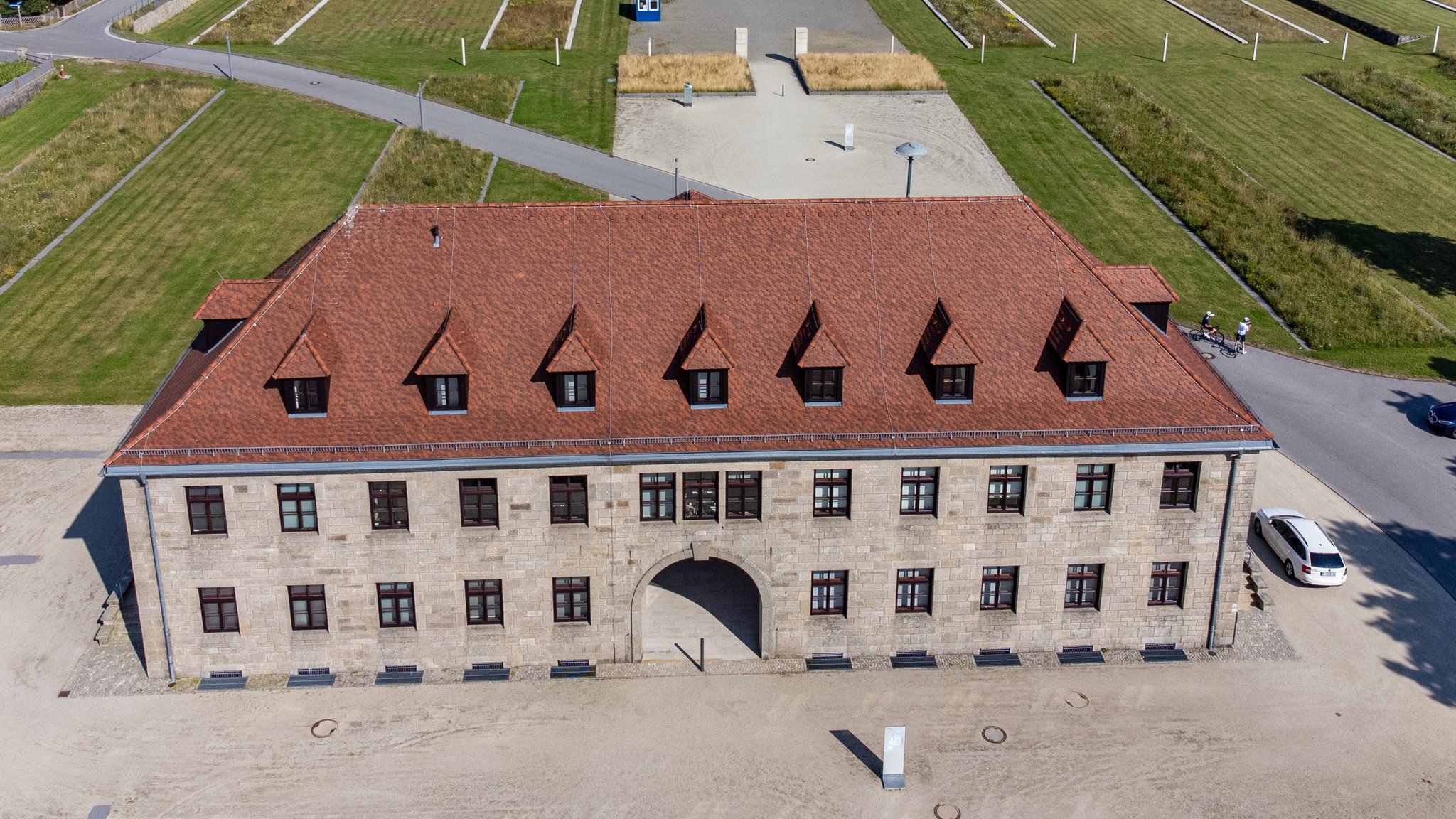 Die KZ-Gedenkstätte Flossenbürg von oben