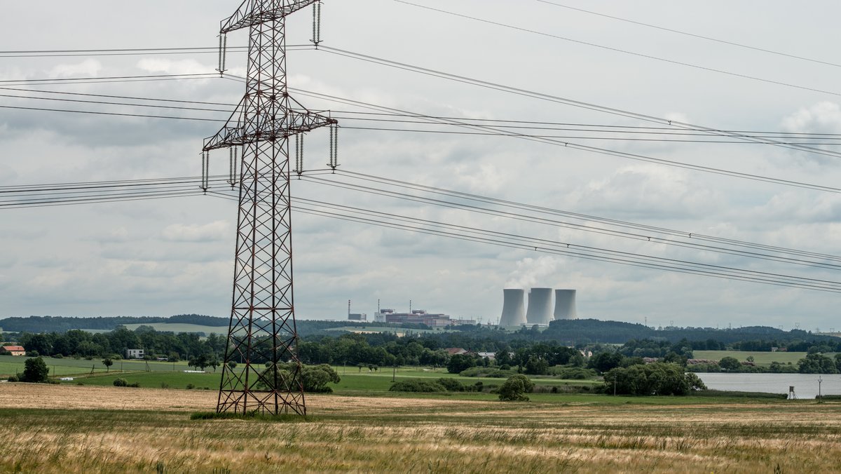 Bezirkstag Niederbayern gegen Atomstrom-Import aus Tschechien