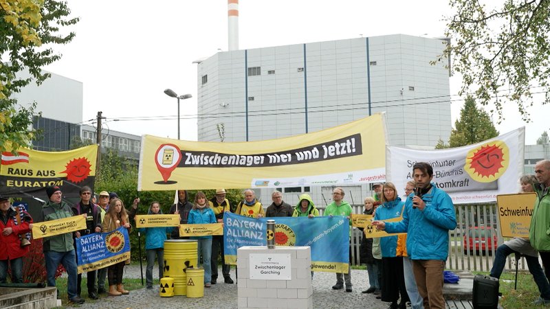 Proteste gegen Castor-Transport am Forschungsreaktor Garching | Bild: BR Proteste gegen Castor-Transport am Forschungsreaktor Garching
