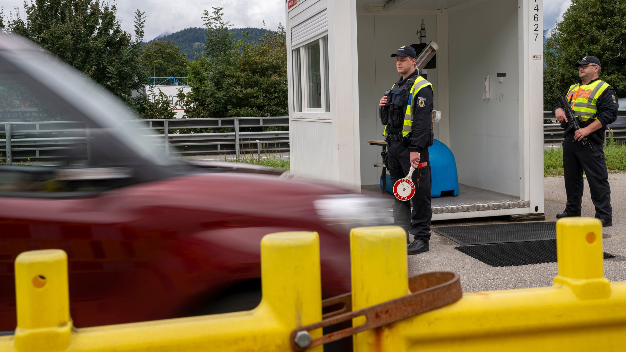 So laufen die Grenzkontrollen an Bayerns Grenze zu Österreich ab