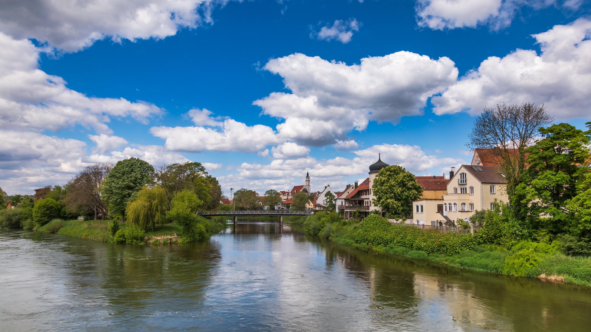 Donauwörth: Einmündung der Wörnitz in die Donau | Bild: picture alliance / Zoonar | Dmitry Naumov Donauwörth: Einmündung der Wörnitz in die Donau