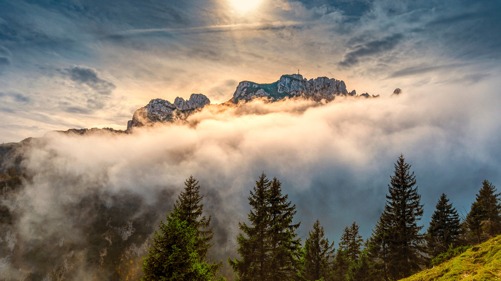 Die Kampenwand bei Sonnenaufgang
