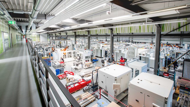 Blick in eine Fabrikhalle | Bild: Baumann Automation Blick in eine Fabrikhalle