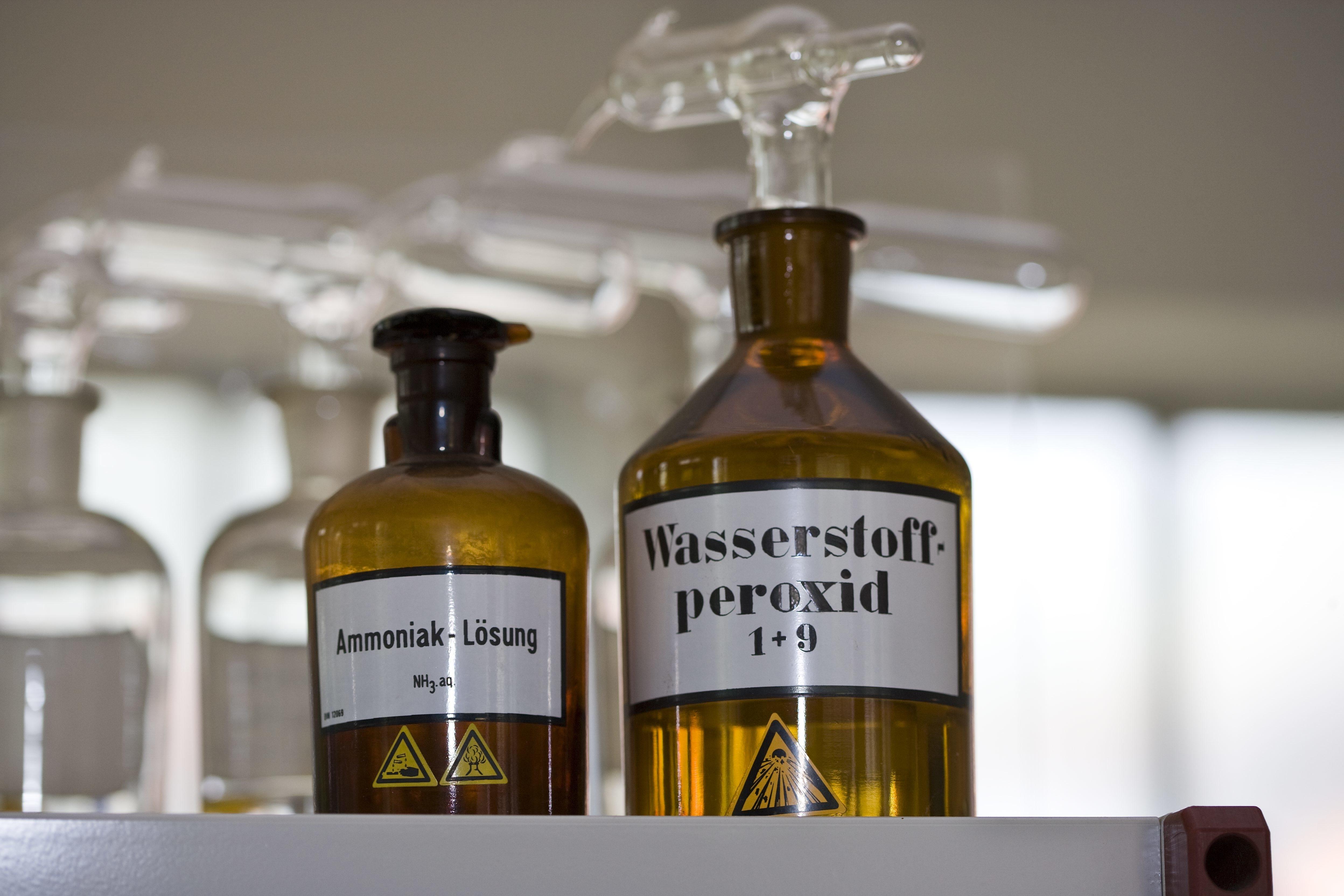 Ammoniak reizt Augen und Atemwege